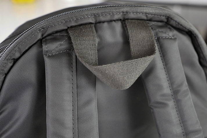 State Backpack Hang